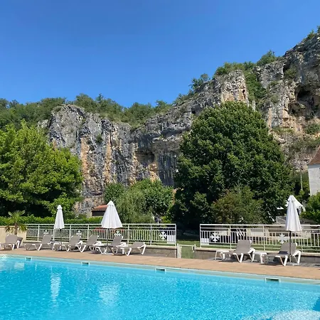 Hotel Logis - Restaurant Domaine Les Falaises Martel