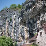 Szálloda Logis - Restaurant Domaine Les Falaises