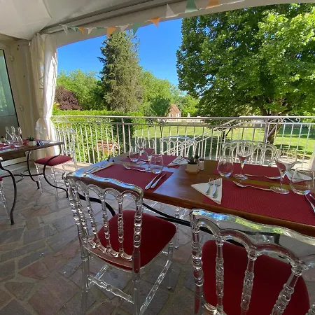 Logis - Restaurant Domaine Les Falaises Hotel Martel