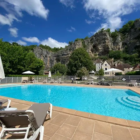 Logis - Restaurant Domaine Les Falaises