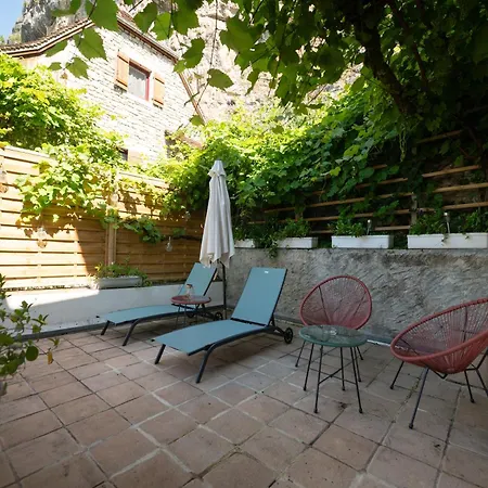 Otel Logis - Restaurant Domaine Les Falaises