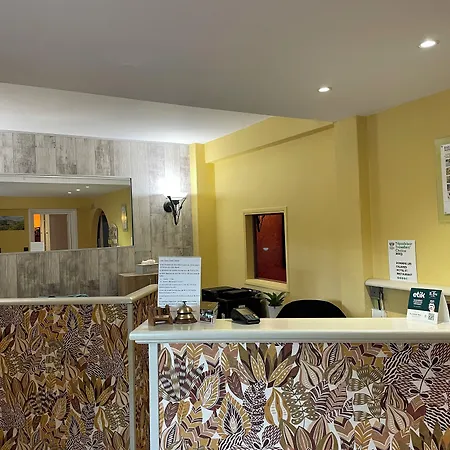 Ξενοδοχείο Logis - Restaurant Domaine Les Falaises