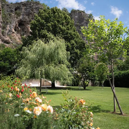 Logis - Restaurant Domaine Les Falaises 3* Martel